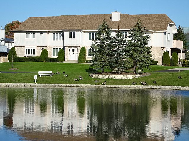 1st image of 14 Saint Moritz Dr Unit 101