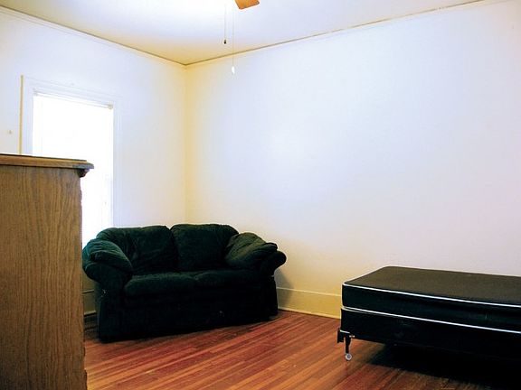 3rd image of 114 W Gorham St #10550341