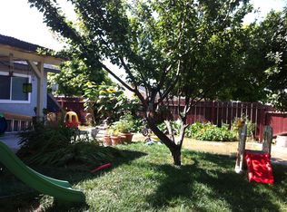 228 N Z St, Lompoc, CA 93436