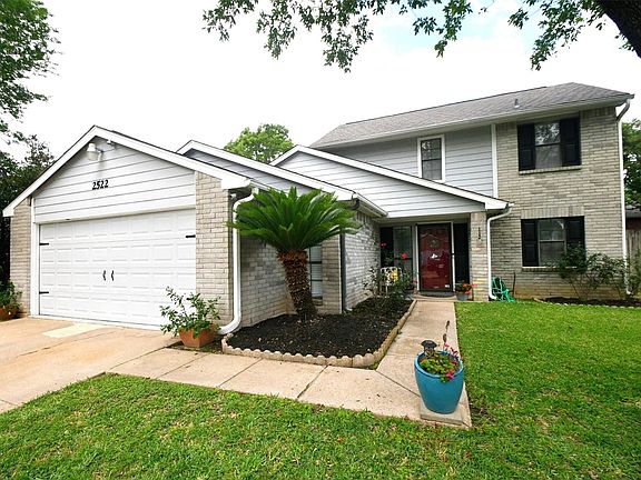 2nd image of 2522 Silver Cypress Dr
