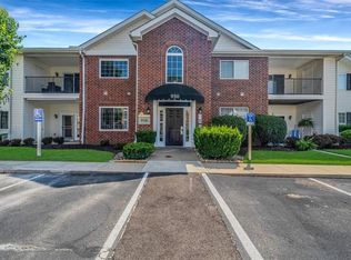 950 Hidden Ridge Ct APT 201, South Park, PA 15129