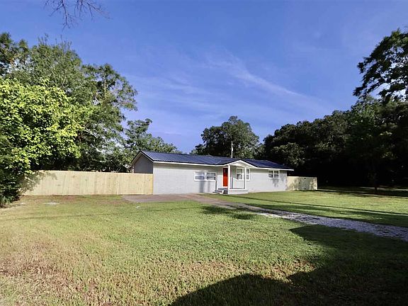 5th image of 8711 Untreiner Ave