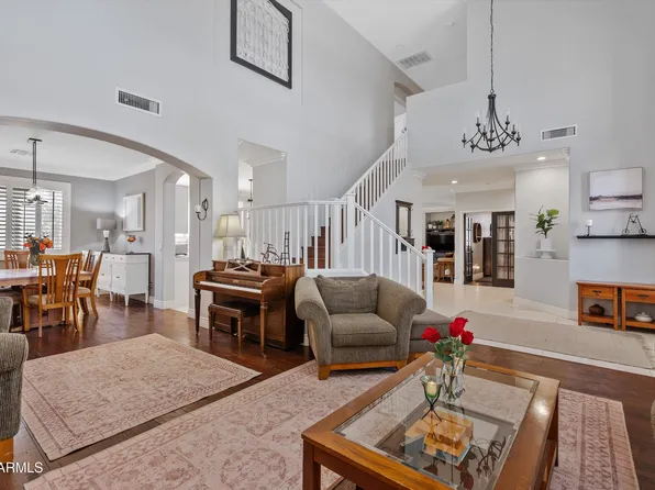 3569 E WYATT Way, Gilbert, AZ 85297