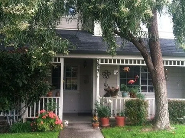 2822 College Ave, Livermore, CA 94550