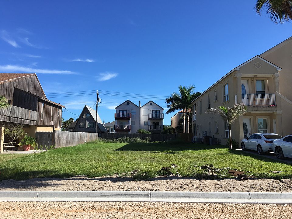 1st image of 119 E Hibiscus St