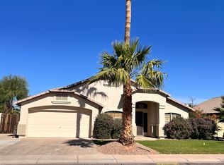 1670 E Tulsa St, Gilbert, AZ 85295