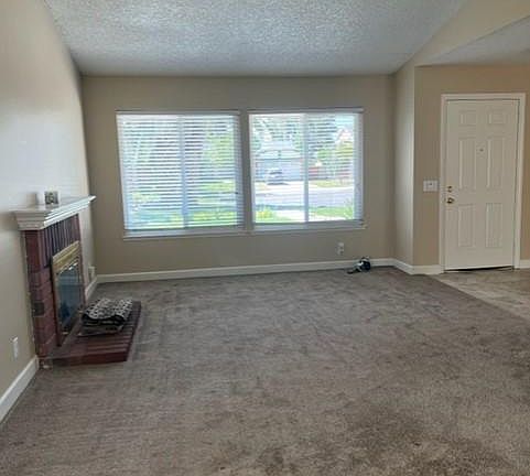 5th image of 1257 E Deerfield Ct