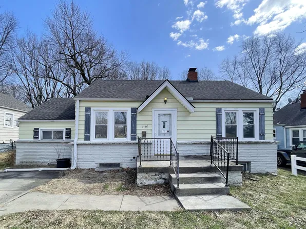 1345 S Liberty St, Independence, MO 64055