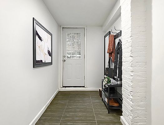 3rd image of 340 W 49th St #1RE
