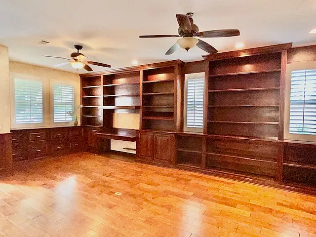 3 bed, 2786 sqft, $3,350 — Photo 2