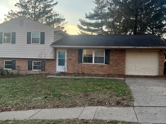 3rd image of 711 Lullaby Ct