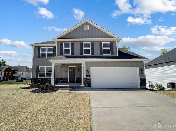 107 Walnut Hills Ct, Germantown, OH 45327