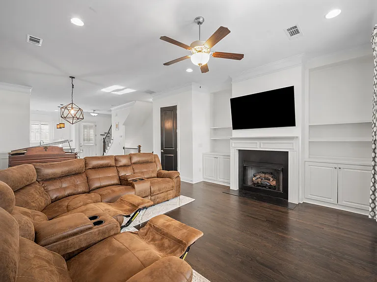 1425 Briarhaven Trl — Photo 6