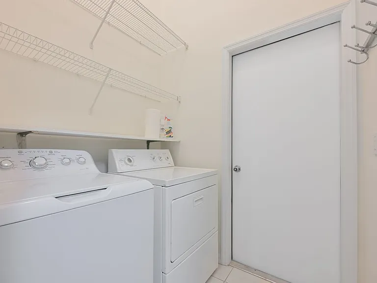 1147 Timber Trace Dr — Photo 28