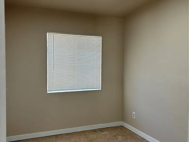 4029 Johnson St #4 — Photo 6