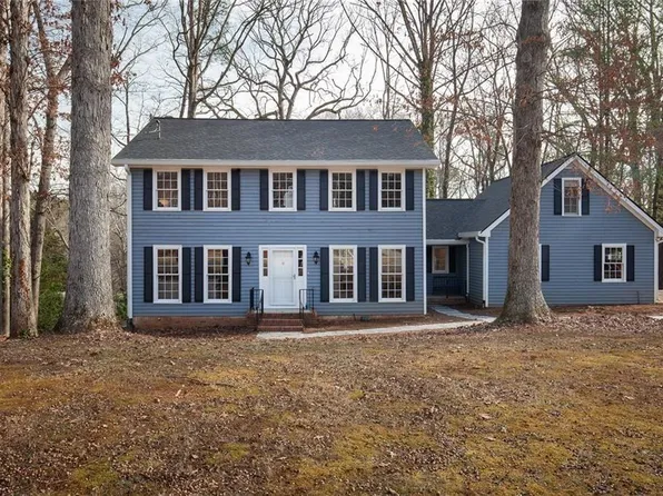 4782 Hill Ct NE, Roswell, GA 30075