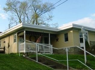 215 10th St, Easton, PA 18042