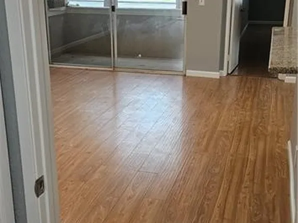 8718 Weybridge Pl, Inglewood, CA 90305