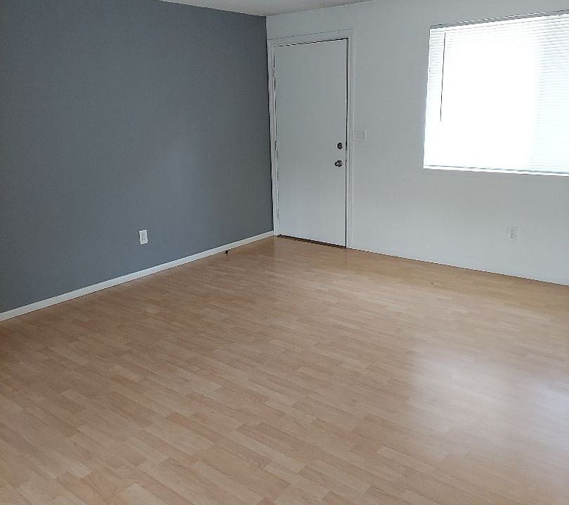 1st image of 3116 Kauffman Ave