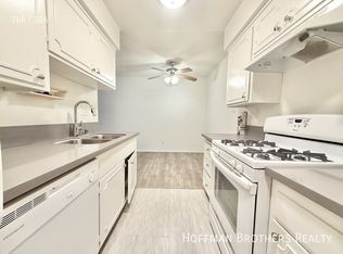 1221 Amherst Ave APT 1, Los Angeles, CA 90025