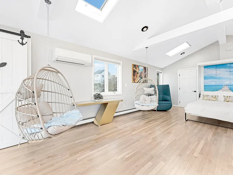 278 Nantasket Ave — Photo 18