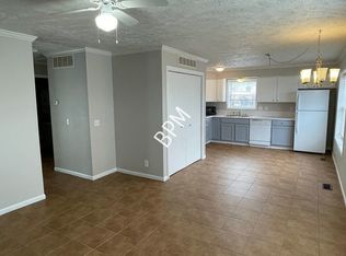 1108 Mazatlan Cir APT D, Colorado Springs, CO 80910