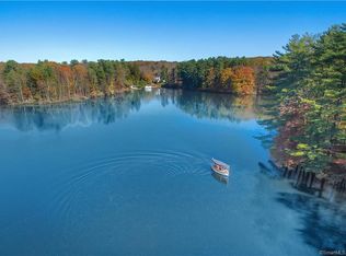 40 Old Corner Rd, Bedford, NY 10506