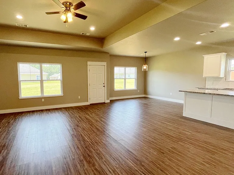 5471 Barn Owl Dr — Photo 3