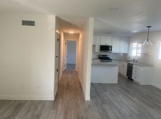 401 W Sunflower Ave #401, Santa Ana, CA 92707