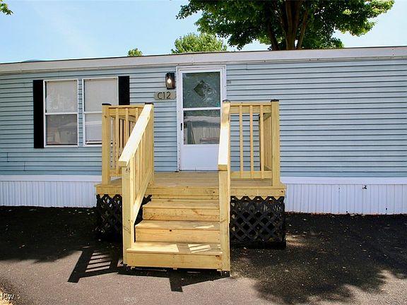 4th image of 9151 Mentor Ave #C-12
