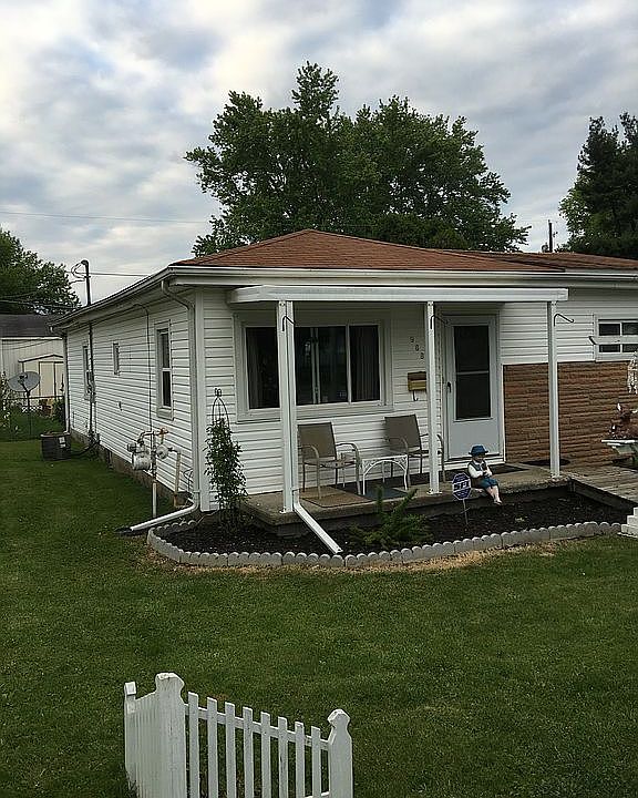 1st image of 988 Idlewilde Ave