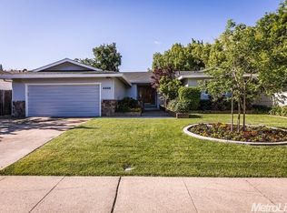 6406 Rolling Way, Carmichael, CA 95608