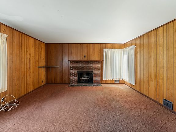 2nd image of 73 Wright Rd