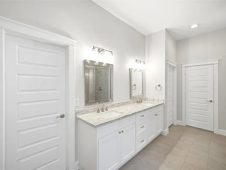 4208 Koehler St #B — Photo 19