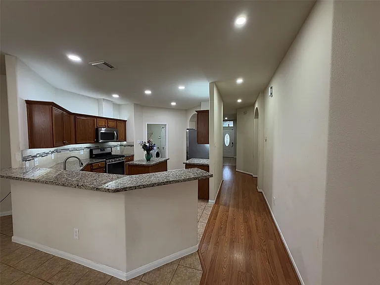 1922 Tower Bell Ln — Photo 6