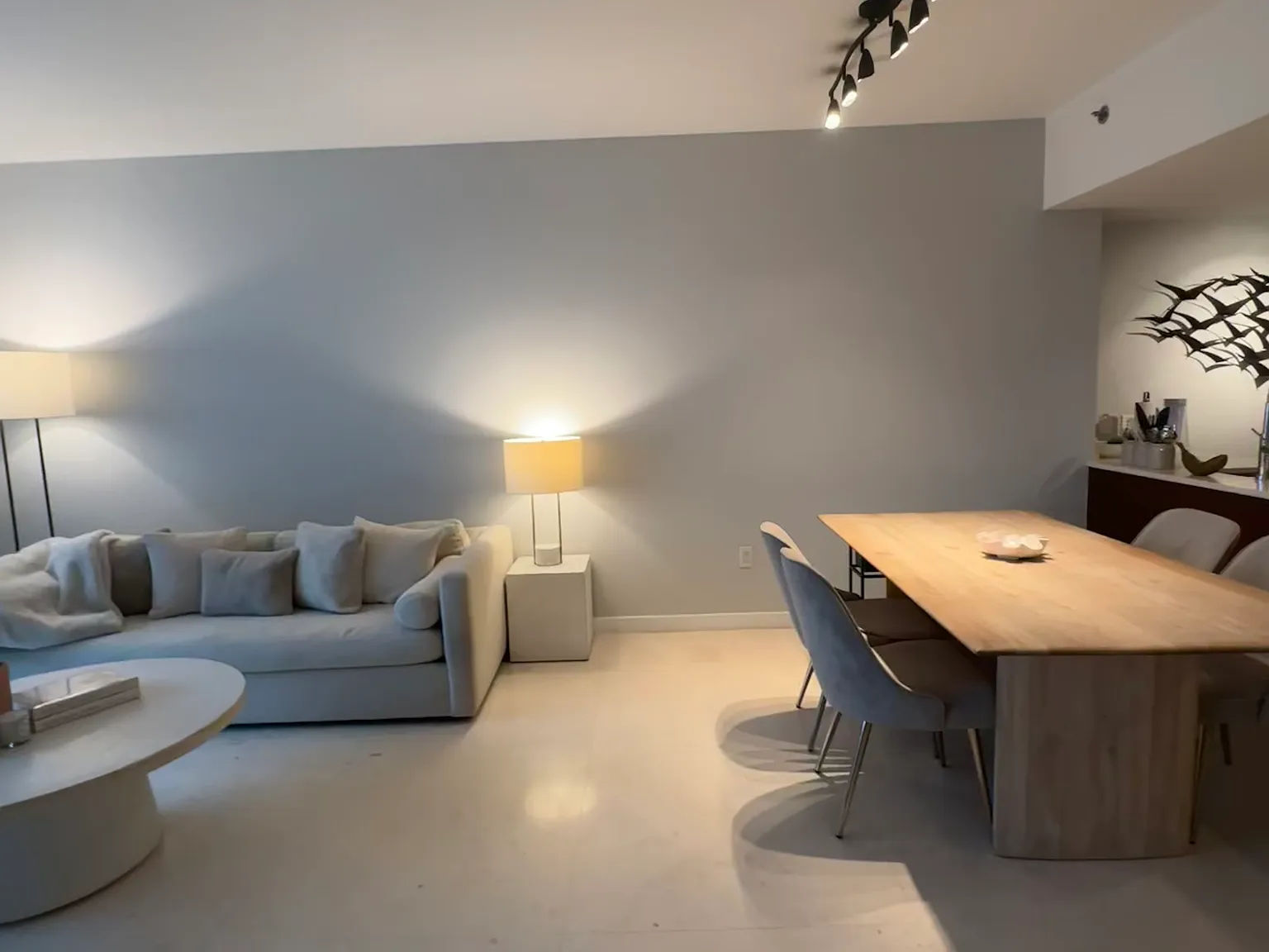 1 bed, 816 sqft, $3,900 — Photo 2