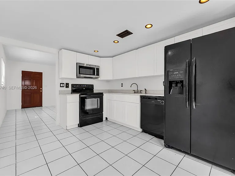 321 SW 1st Ct #K-4 — Photo 7