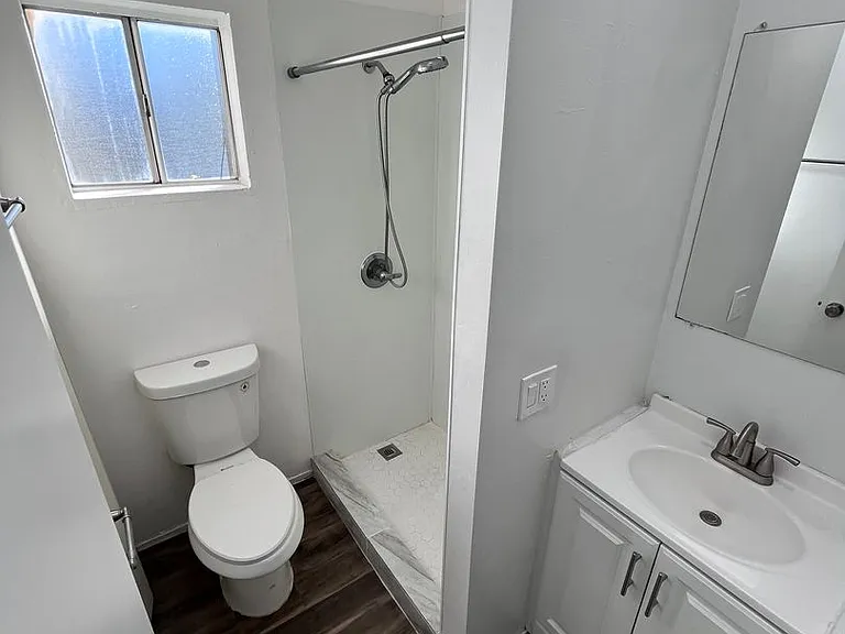 3706 E Fairmount St — Photo 7