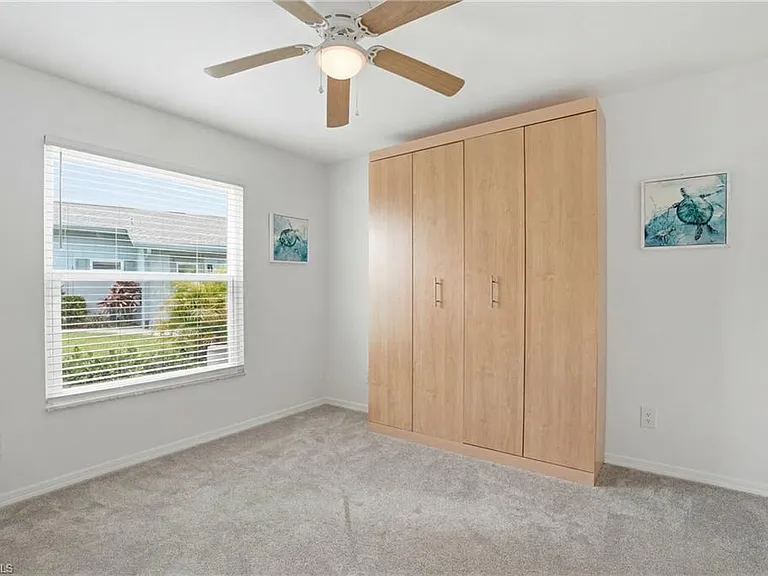 132 Bordeaux Cir — Photo 12