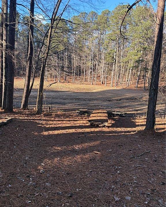 1st image of 209 Little Victoria Rd #1