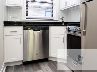 1249-55 W Henderson St #12552, Chicago, IL 60657