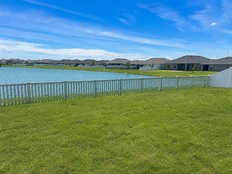 35271 Crescent Creek Dr — Photo 17