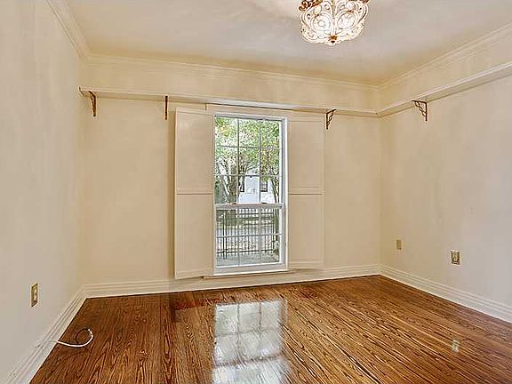 5th image of 1316 Toledano St