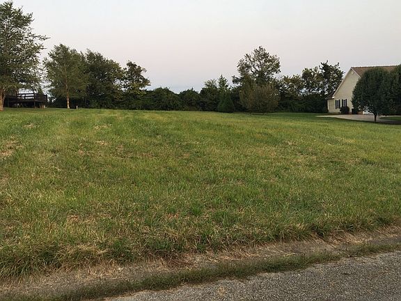 2nd image of 6006 Roanoke Ct