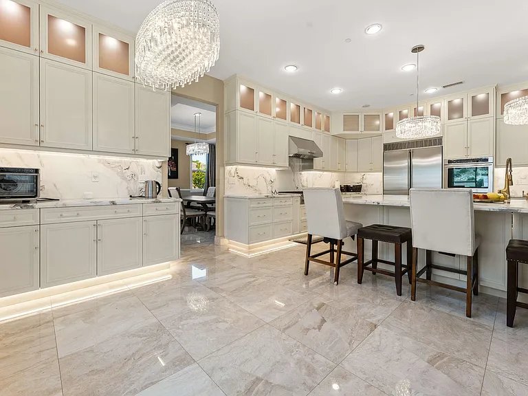11638 Big Canyon Ln — Photo 18