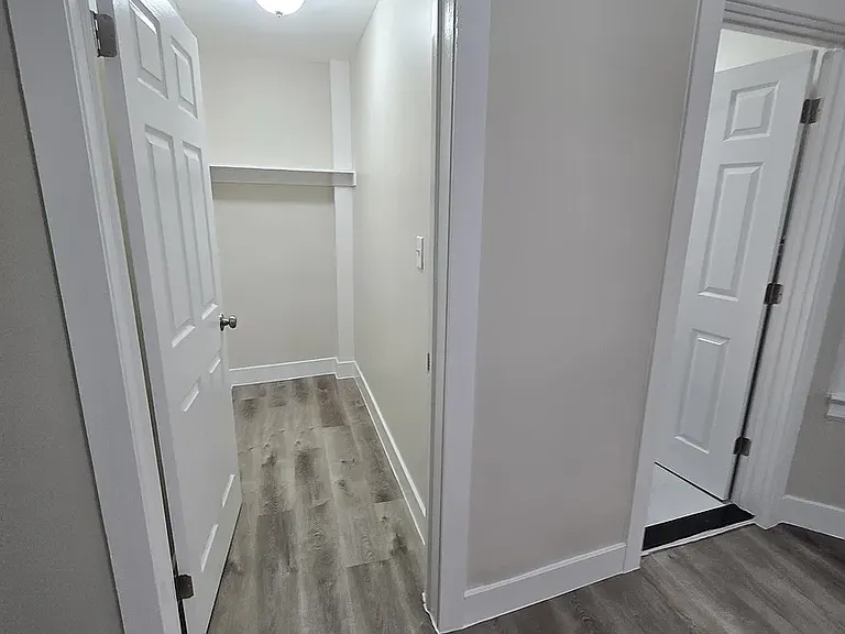 28 Wainwright St #5C — Photo 6