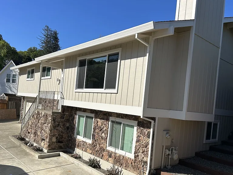 85 Jackson Dr — Photo 5