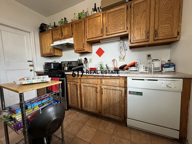 33 Egremont Rd #3 — Photo 3