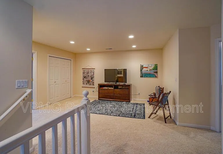 1810 SE 112th Pl — Photo 19
