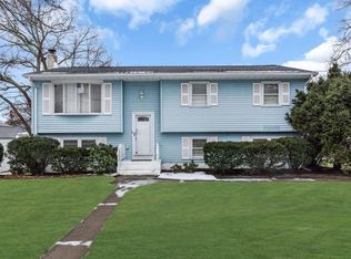 808 Broadway Blvd, Toms River, NJ 08757